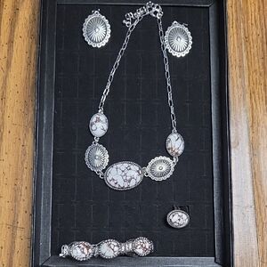 A Set of Four European And American Bohemian Women'S Retro Fashion Jewelry